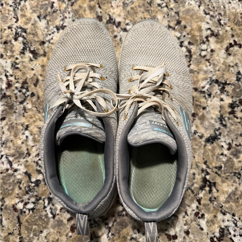 Gray Athletic Skechers Sneakers in size 8.5